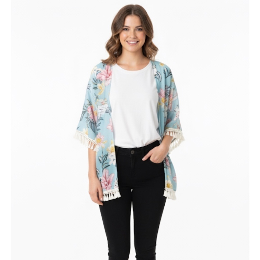 Umgee Blue and Yellow Leaf Print Kimono with tassel details size large